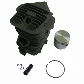 Цилиндр с поршнем бензопилы OLEO-MAC 941 (SABER)